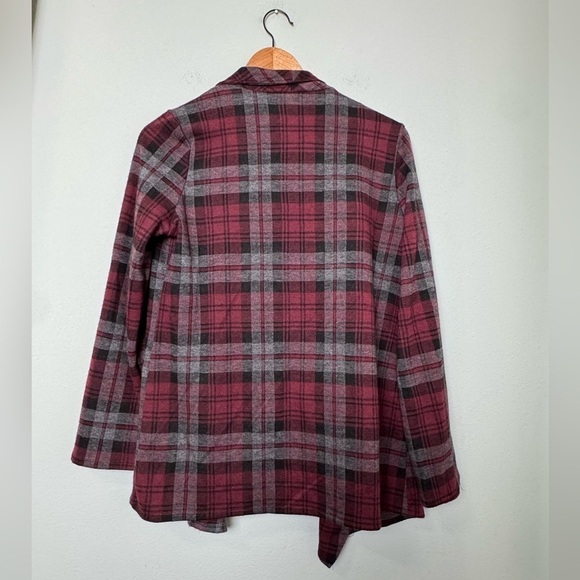 NWT BB Dakota Checkered Cardigan in Burgundy Combo Size Medium - Picture 6 of 8